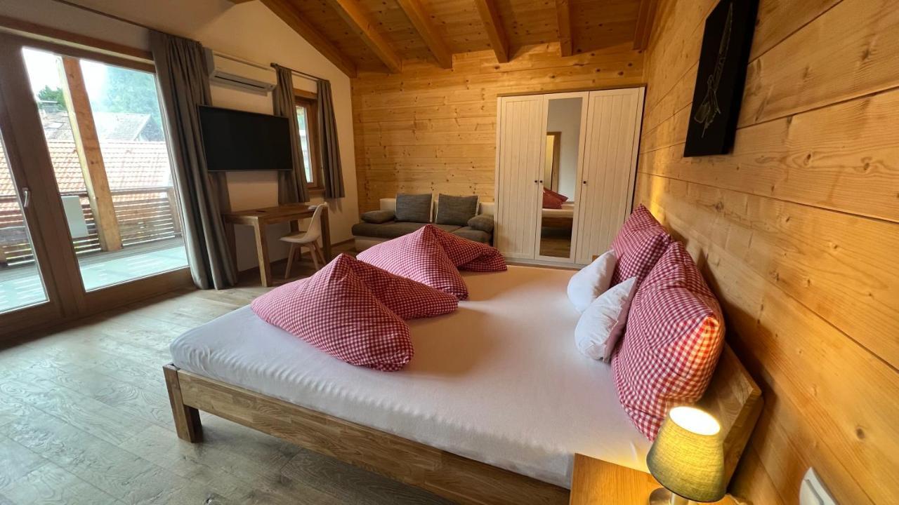 Mountain Inn Chalets & Apartments Walchsee Esterno foto