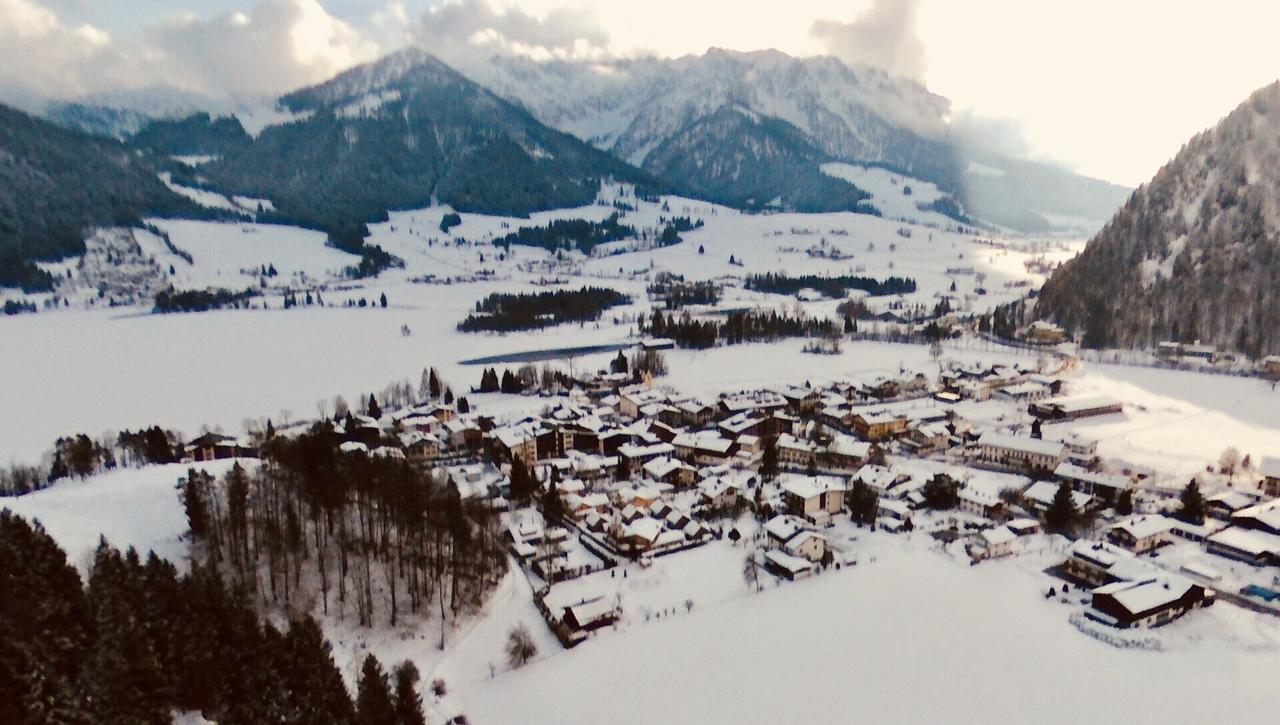 Mountain Inn Chalets & Apartments Walchsee Esterno foto